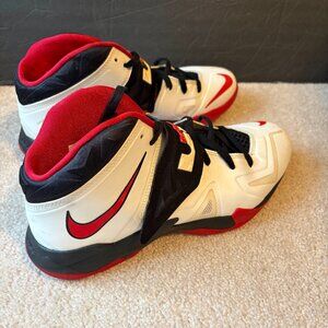 Nike Zoom Lebron Soldier 7 Men's Basketball Shoes Size 10 White Red Black 599264